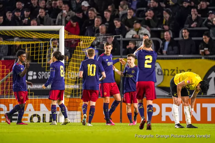 NAC in eigen huis afgedroogd door Jong Ajax