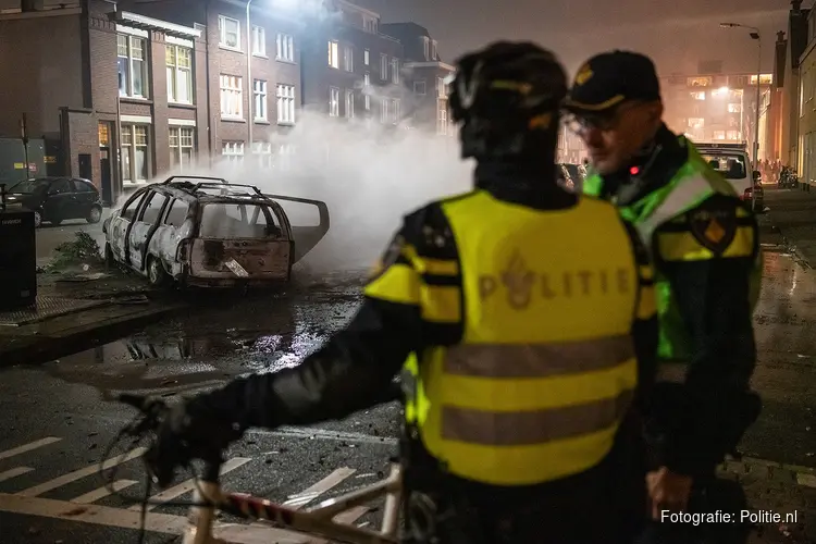 Gezocht: Autobranden Hoge Vucht - Breda