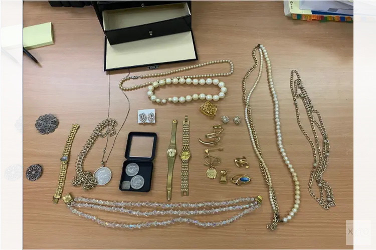 Politie op zoek naar rechtmatige eigenaar partij juwelen en horloges