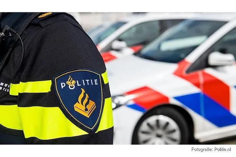 Politie treft dode aan in woning Roosendaal